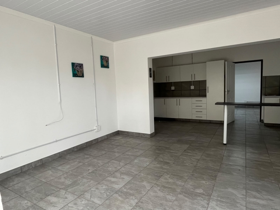 1 Bedroom Property for Sale in Seavale Eastern Cape